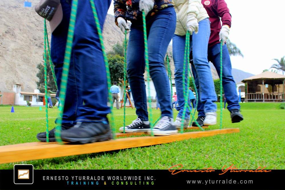Team Building LATAM | Taller de Trabajo en Equipo para organizaciones en Latinoamérica