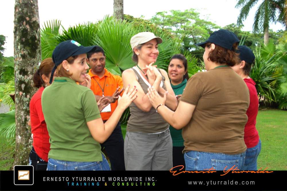 Team Building LATAM | Actividades lúdicas empresariales para fortalecer equipos