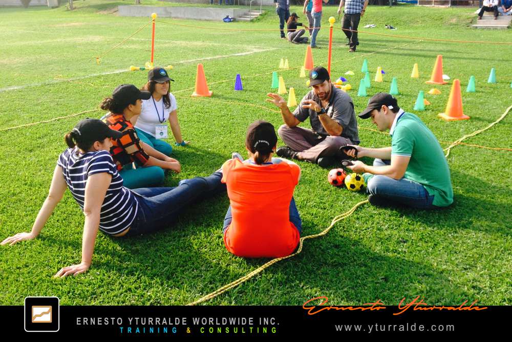 Team Building LATAM | Dinámicas vivenciales para integración de colaboradores
