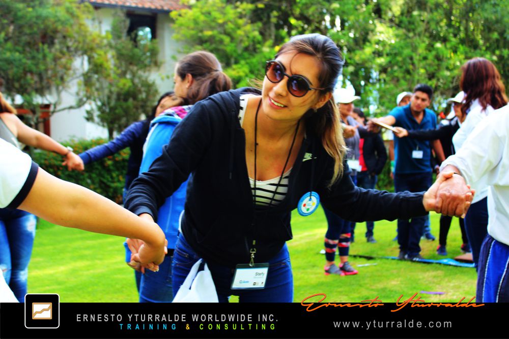Talleres de Team Building en Latinoamérica | Experiencias que generan aprendizajes colectivos