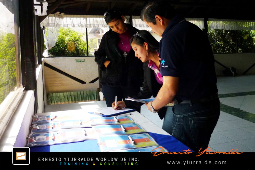 Team Building LATAM | Taller de Trabajo en Equipo con Aprendizaje Experiencial