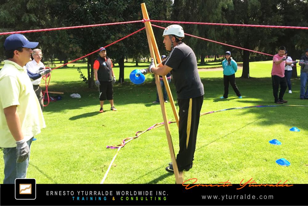 Team Building vivencial en Latinoamérica | Dinámicas de integración y confianza